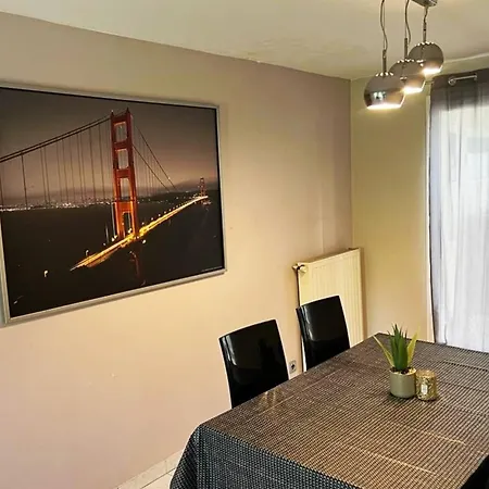 Spacious House Ideally Located * أوبارفيلييه